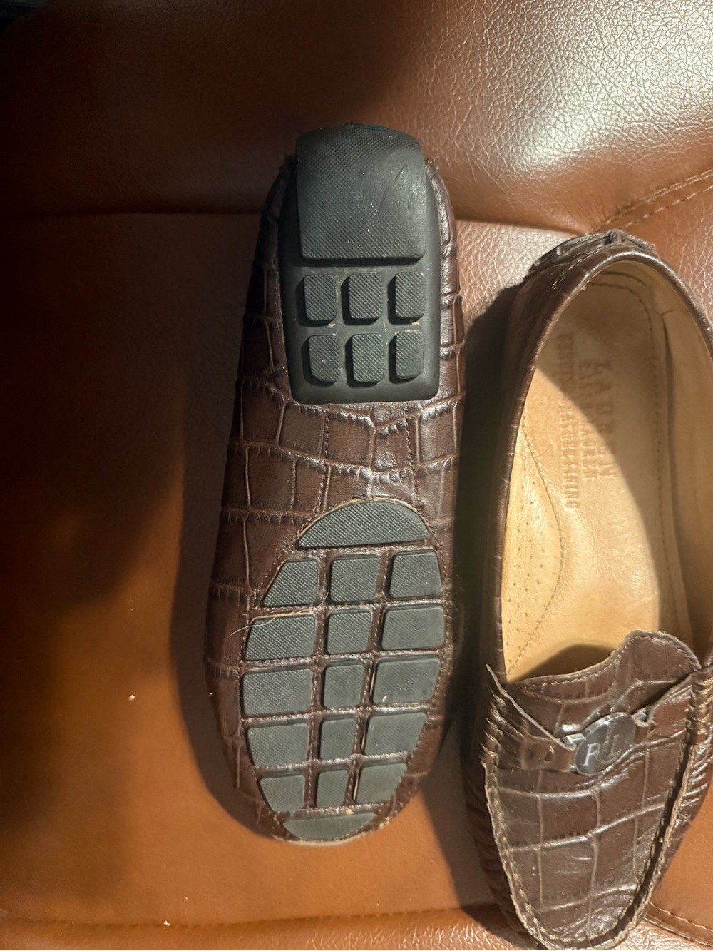Lauren Ralph Lauren leather driving moccasins 7.5 Fair condition - Picture 2 of 5
